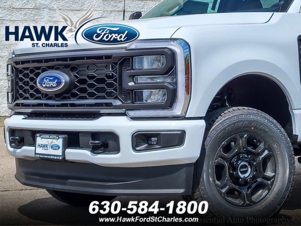 2026 Ford F-250 XL photo 2