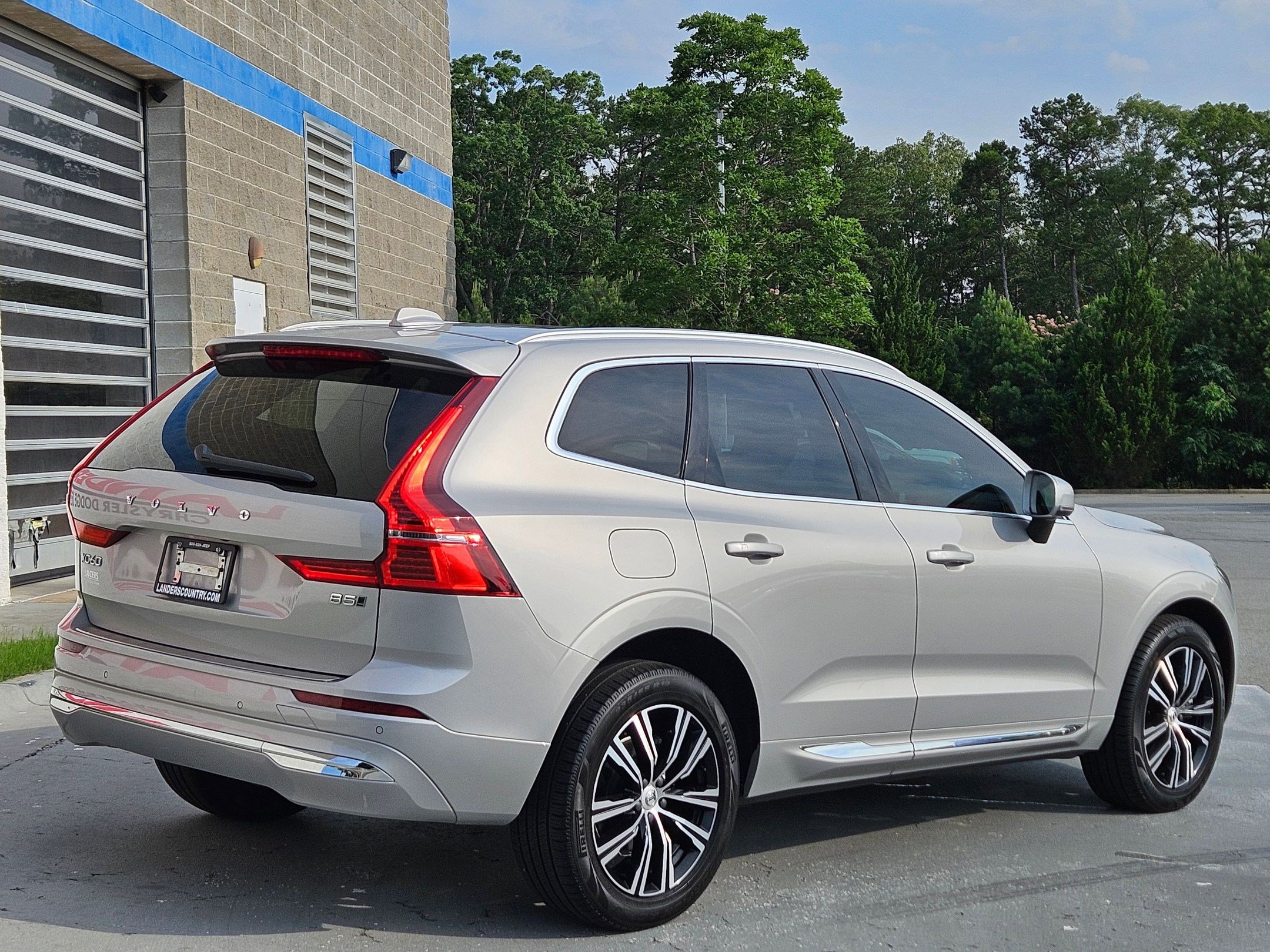 2022 Volvo XC60 Inscription photo 6