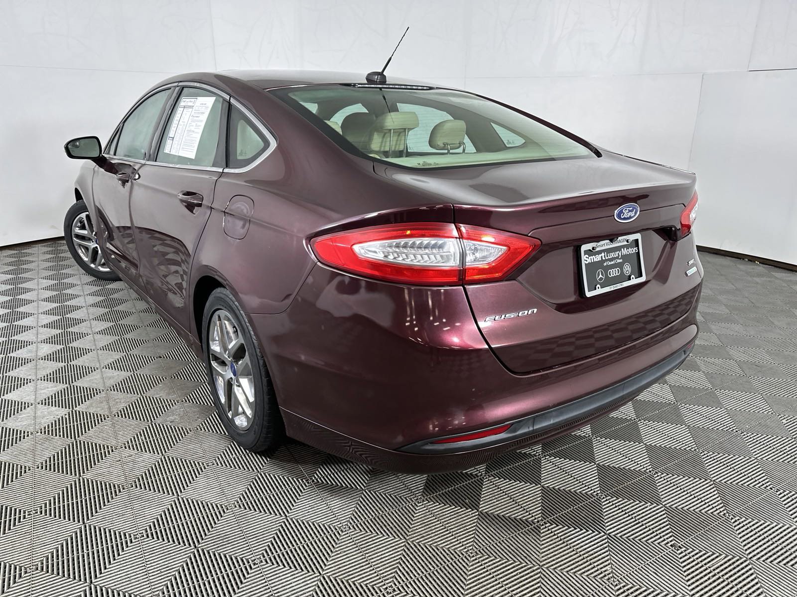 PreOwned 2013 Ford Fusion SE 4dr Car in Davenport X0N131687 Smart