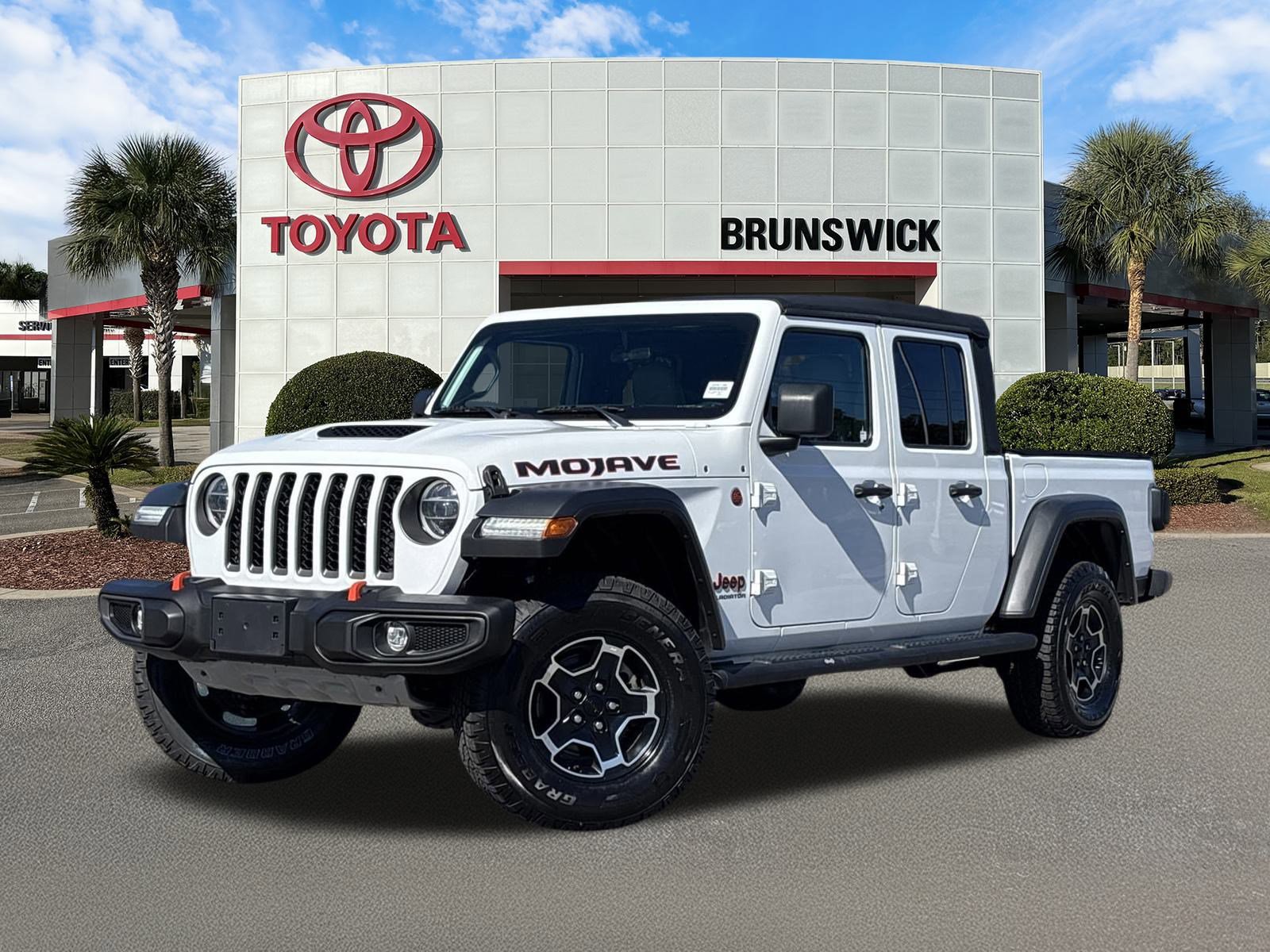 2021 Jeep Gladiator Mojave's photo