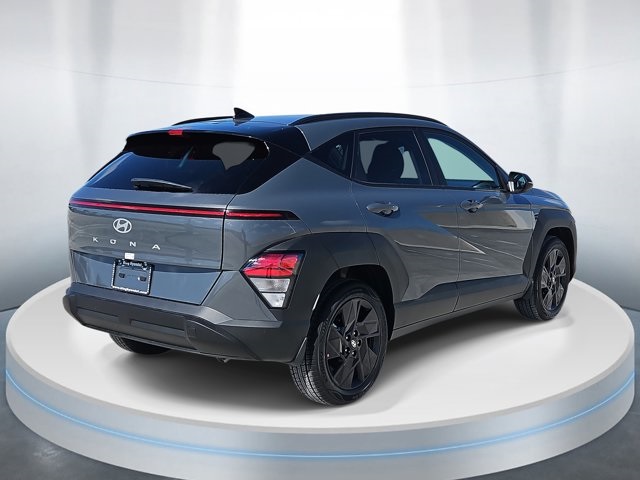 2026 Hyundai Kona SEL photo 3