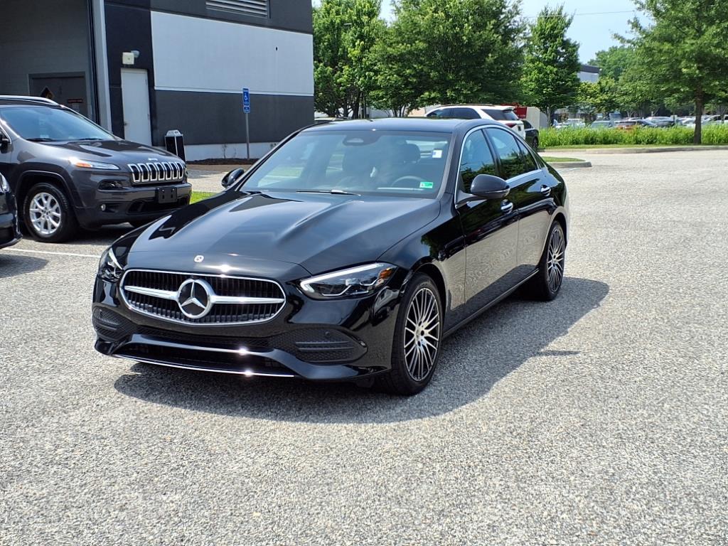 2025 Mercedes Benz C 300 photo 4