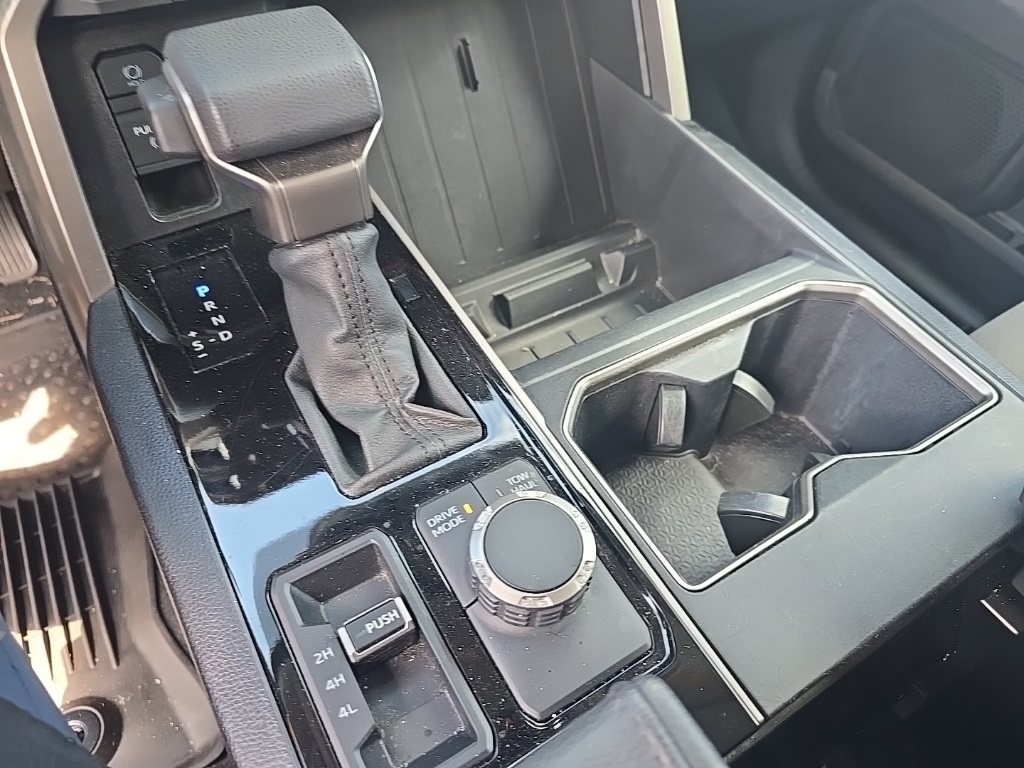 2023 Toyota Tundra SR5 photo 13