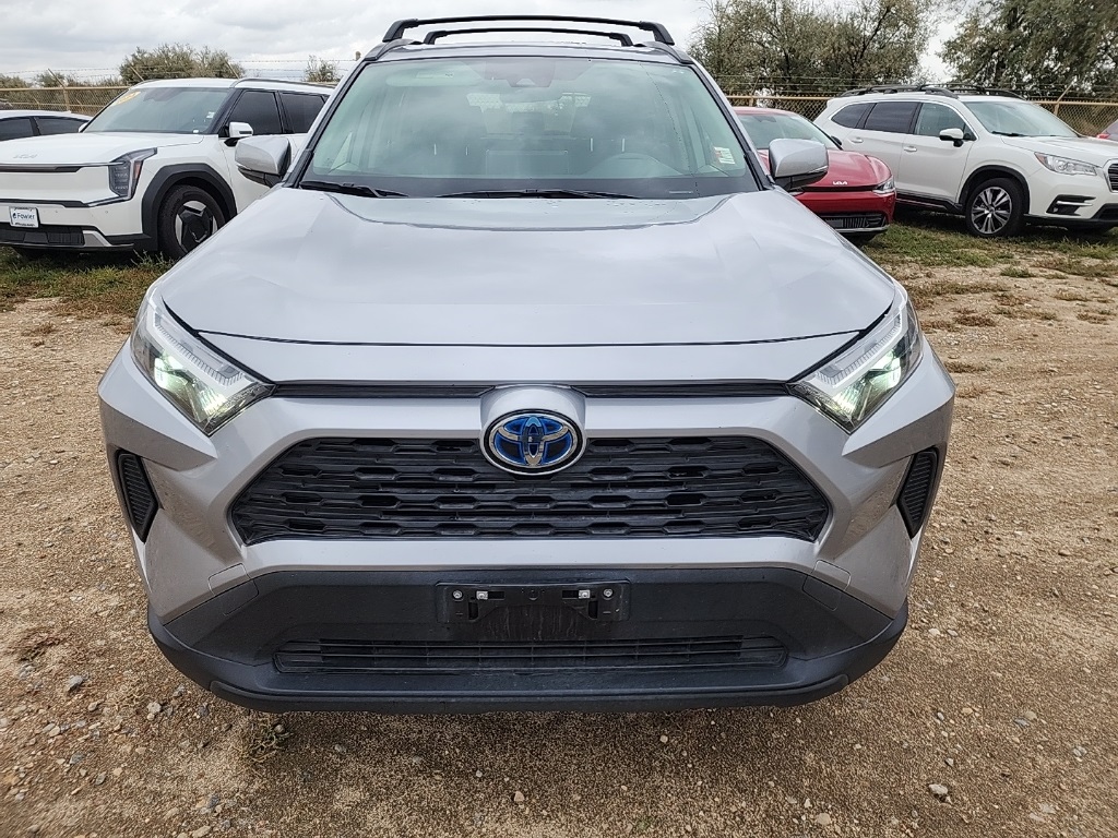 2022 Toyota RAV4 Hybrid XLE photo 8