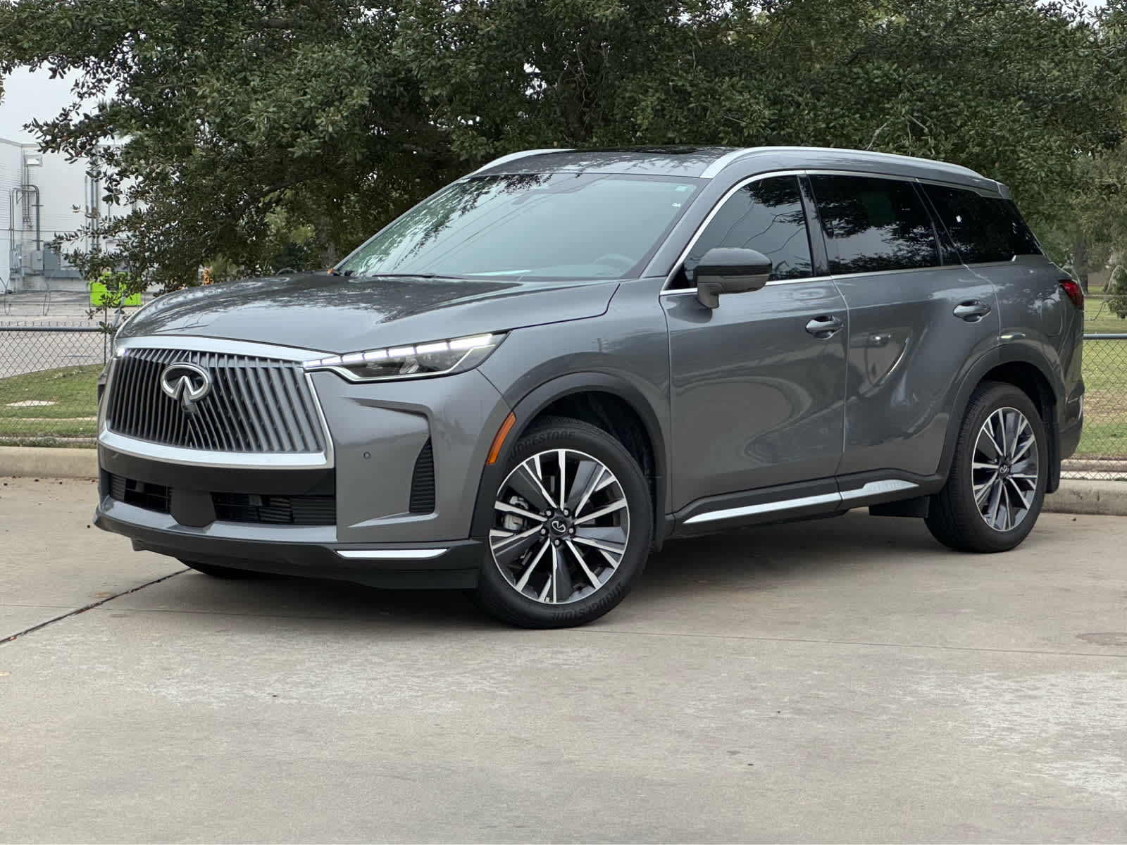 2026 INFINITI QX60 LUXE's photo