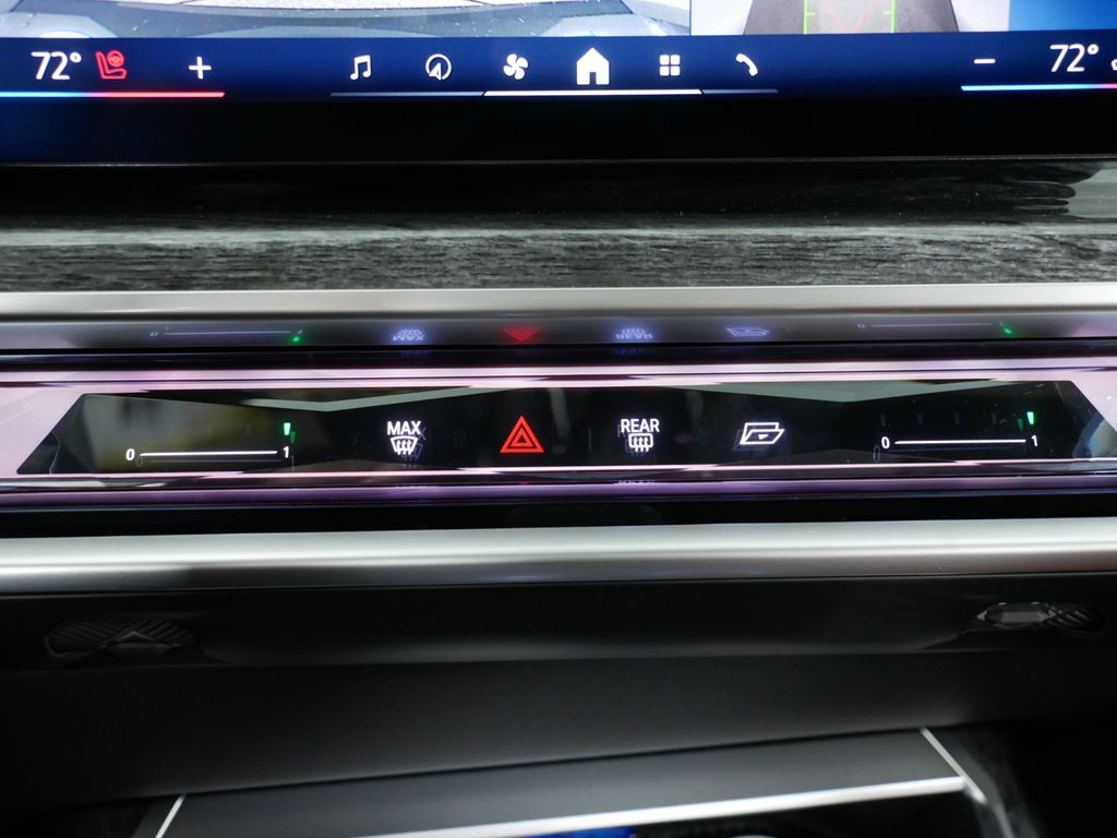 2025 Bmw 750e 750e xDrive photo 43