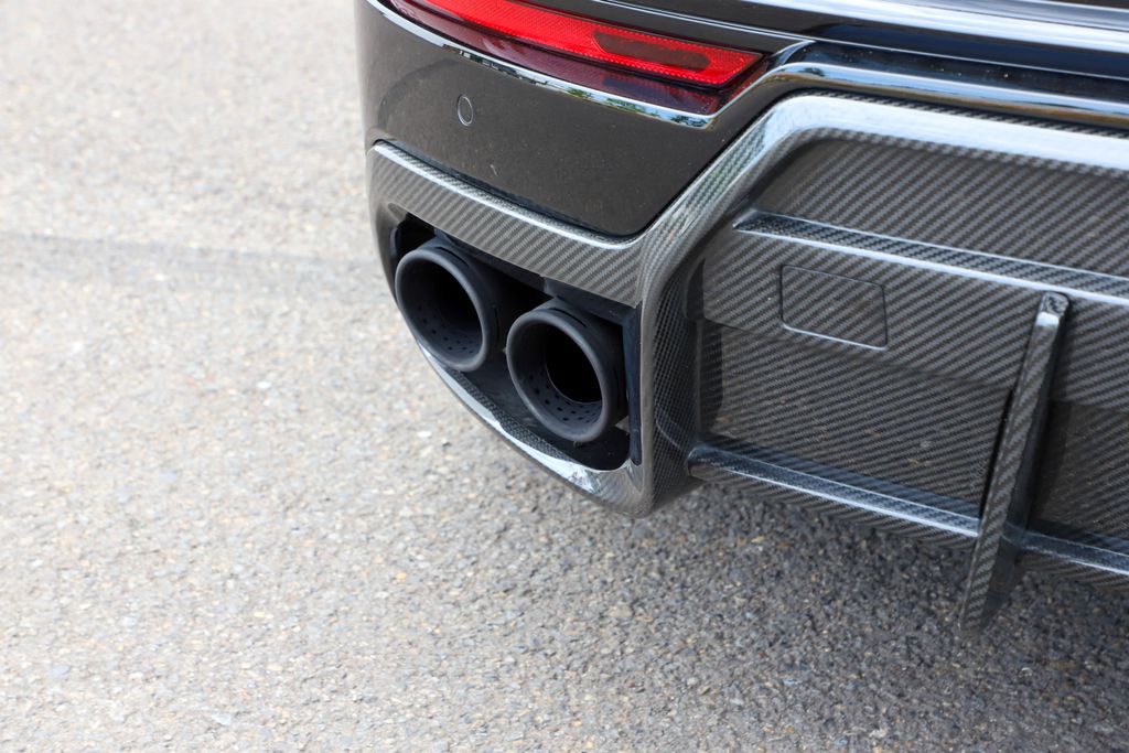 2021 Lamborghini Urus photo 44