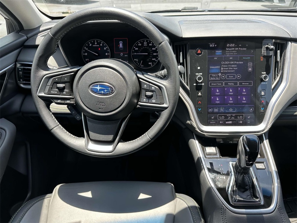 2020 Subaru Outback Onyx Edition XT photo 11