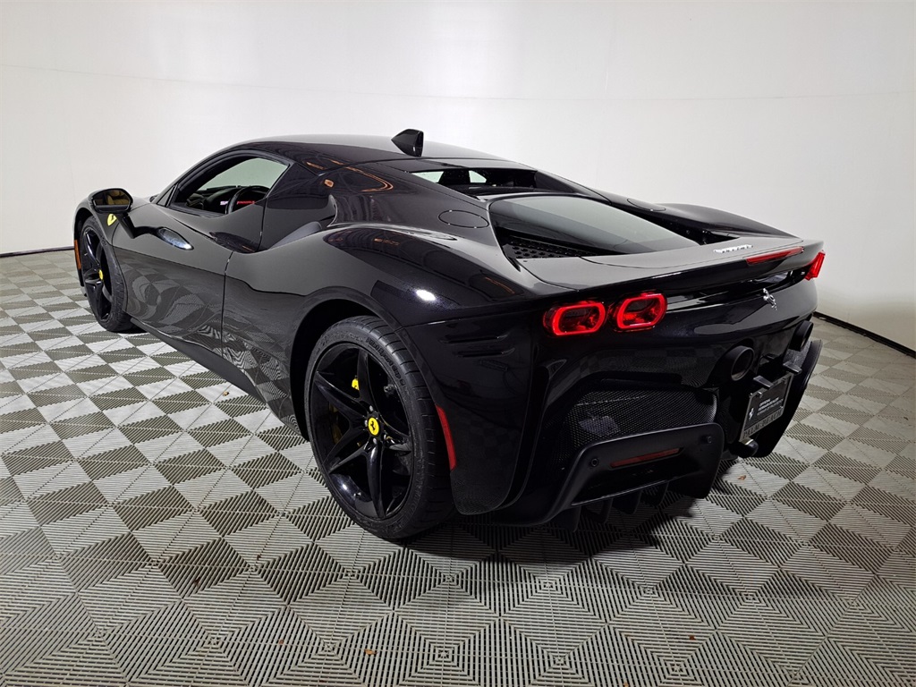 Certified Used 2023 Nero Ferrari Base image 9