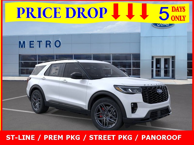 2025 Ford Explorer ST-LINE's photo