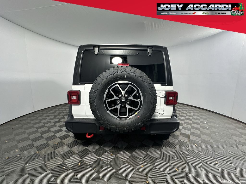 2025 Jeep Wrangler Rubicon photo 7