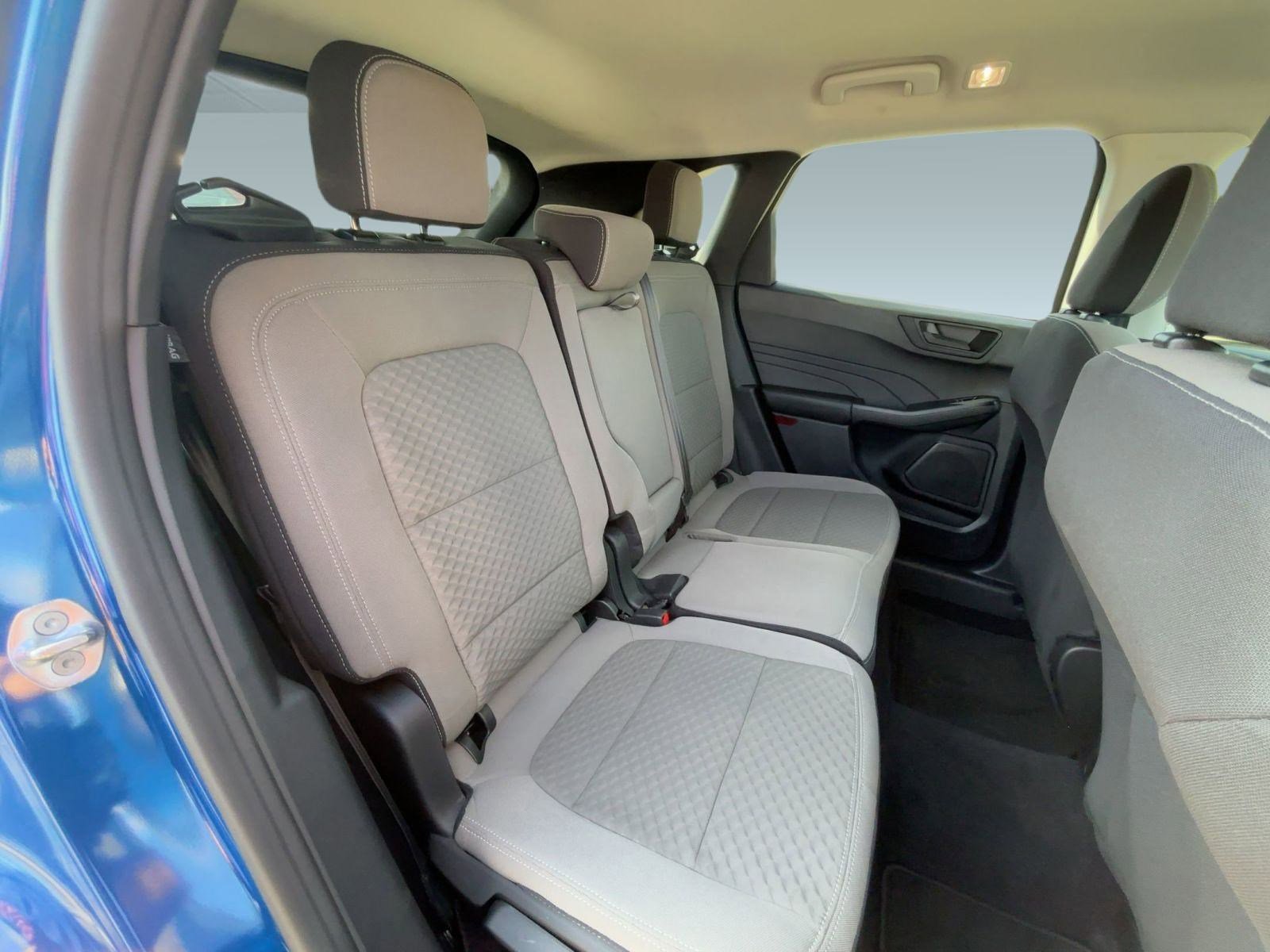 2022 Ford Escape SE photo 25