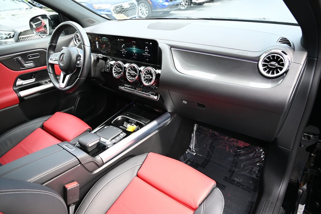 2023 Mercedes Benz GLA 250 photo 10