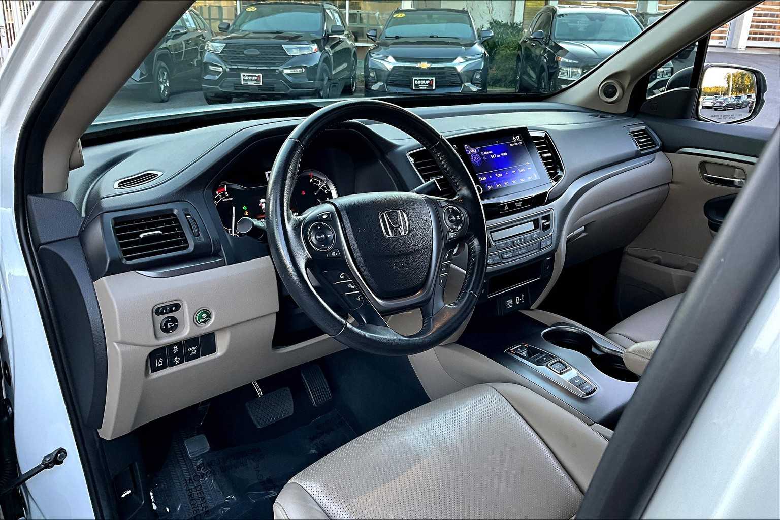 2022 Honda Ridgeline RTL photo 15