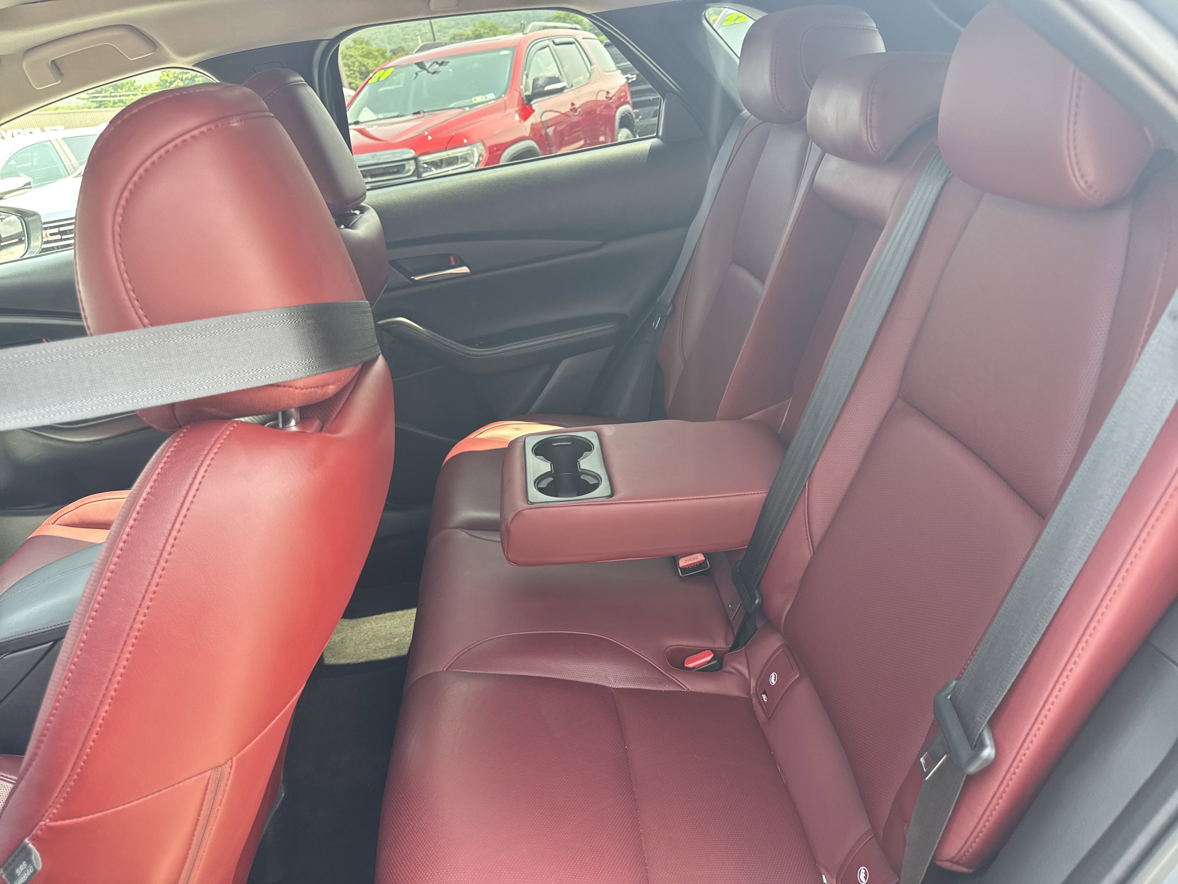2024 Mazda CX-30 2.5 S Carbon photo 3
