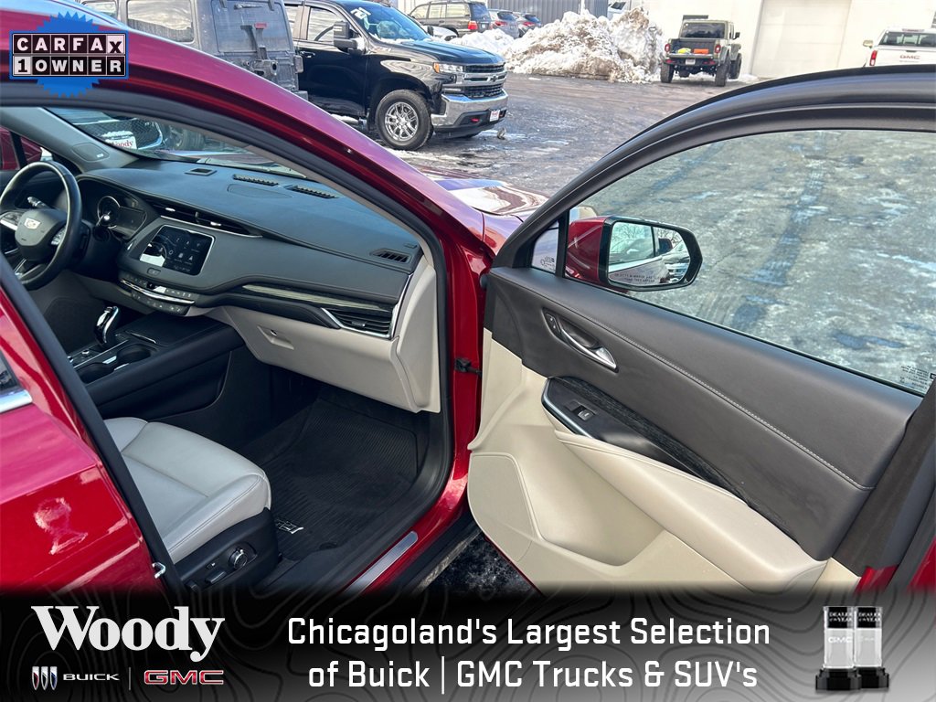2023 CADILLAC XT4 - Image 26