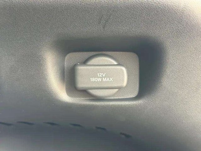 2026 Honda HR-V LX photo 12