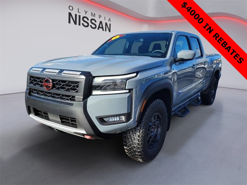 2025 Nissan Frontier PRO-4X's photo