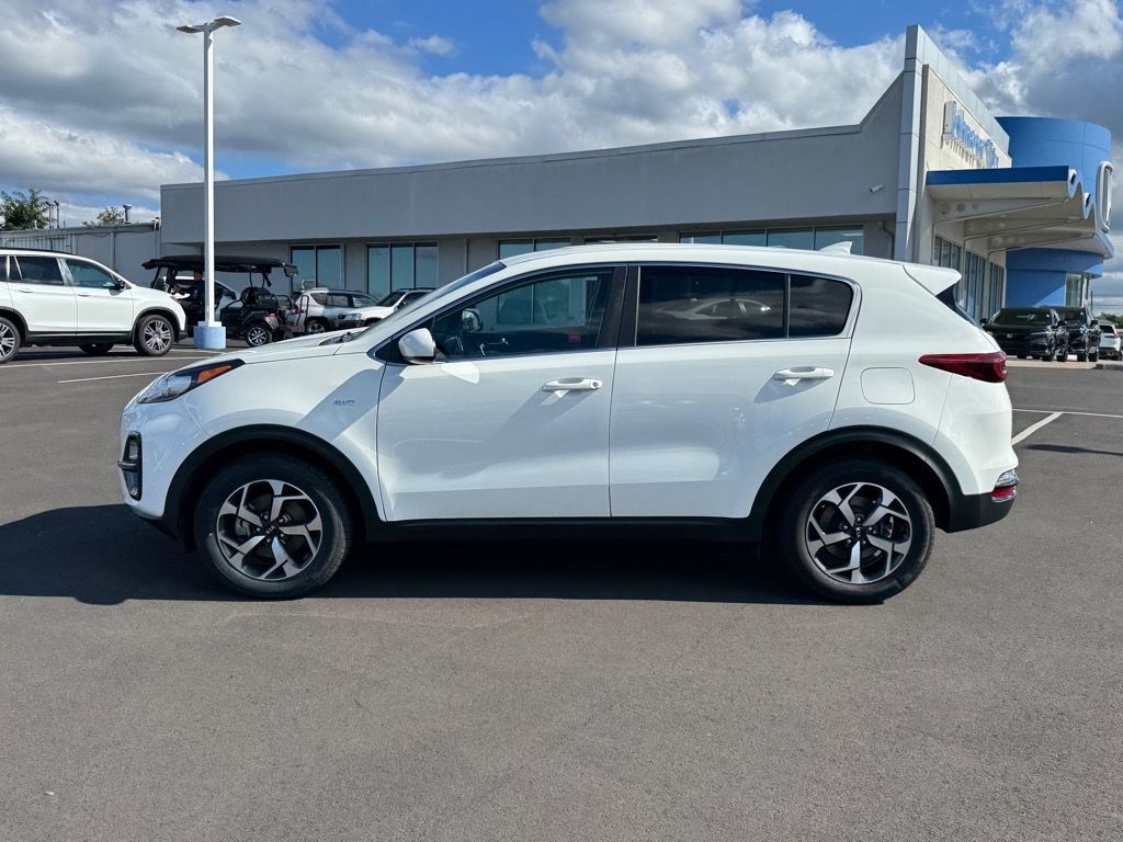 2020 Kia Sportage LX photo 2