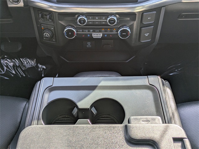 2022 Ford F-150 Lariat photo 18