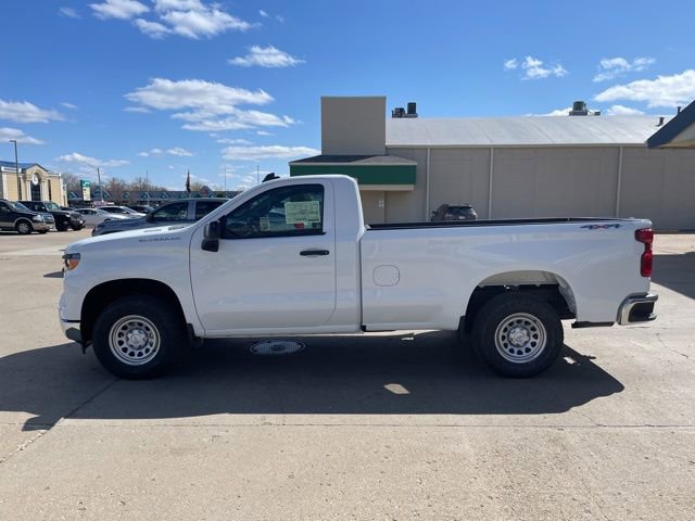 2025 Chevrolet Silverado 1500 photo 2