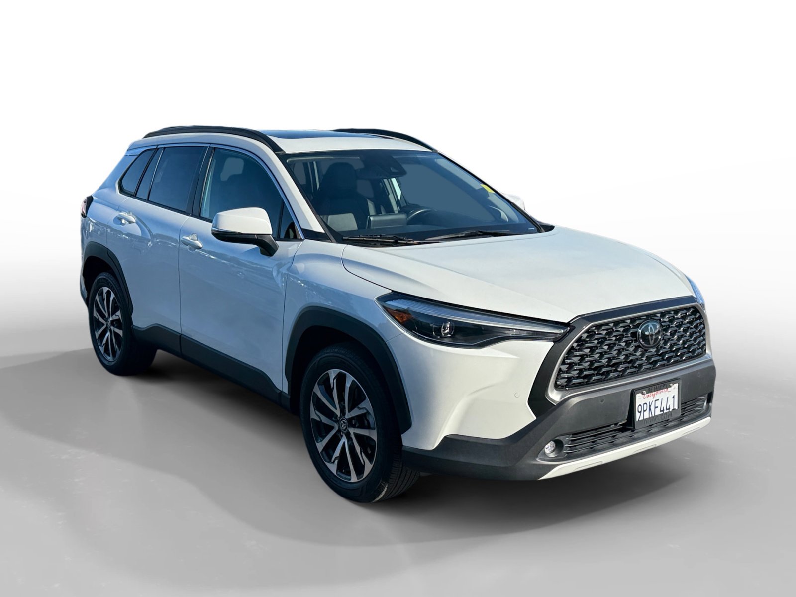 2022 Toyota Corolla Cross XLE photo 7