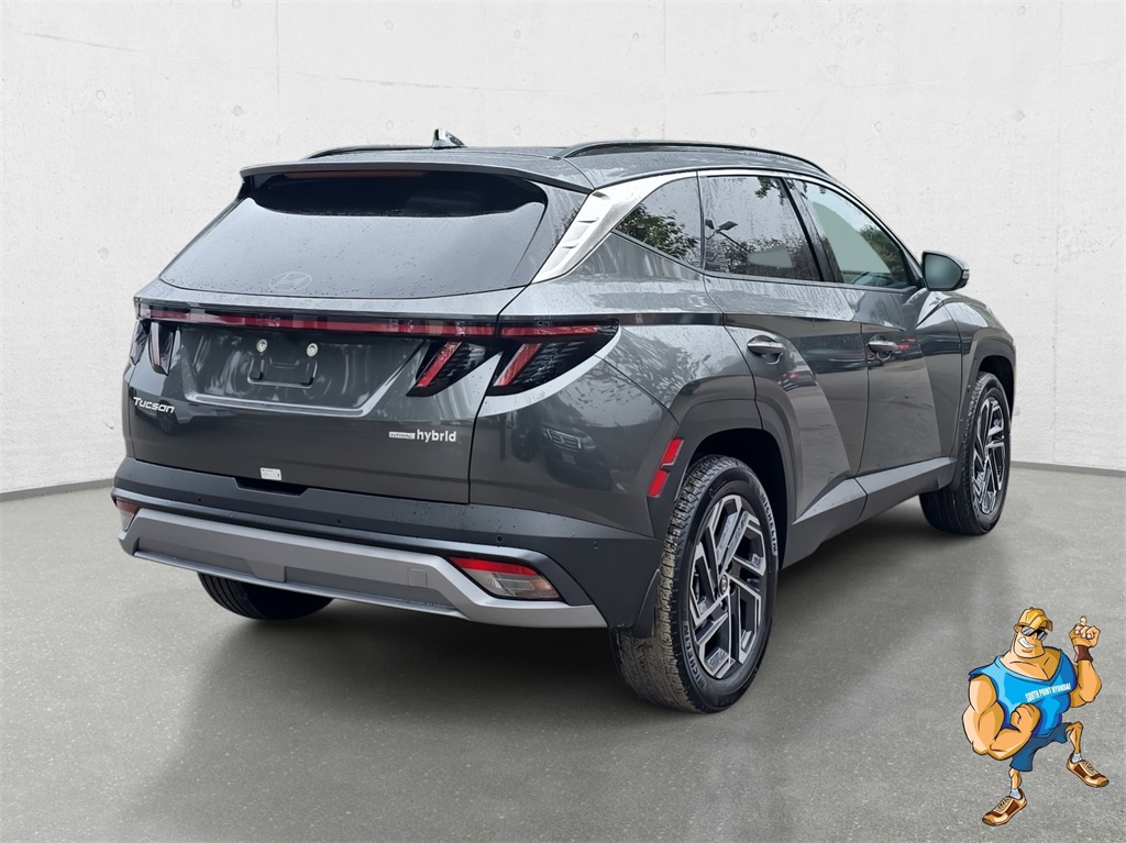 2026 Hyundai Tucson Hybrid Limited photo 2