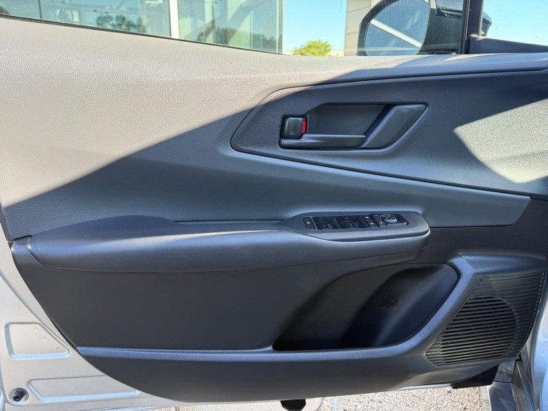 2024 Toyota Prius LE photo 19