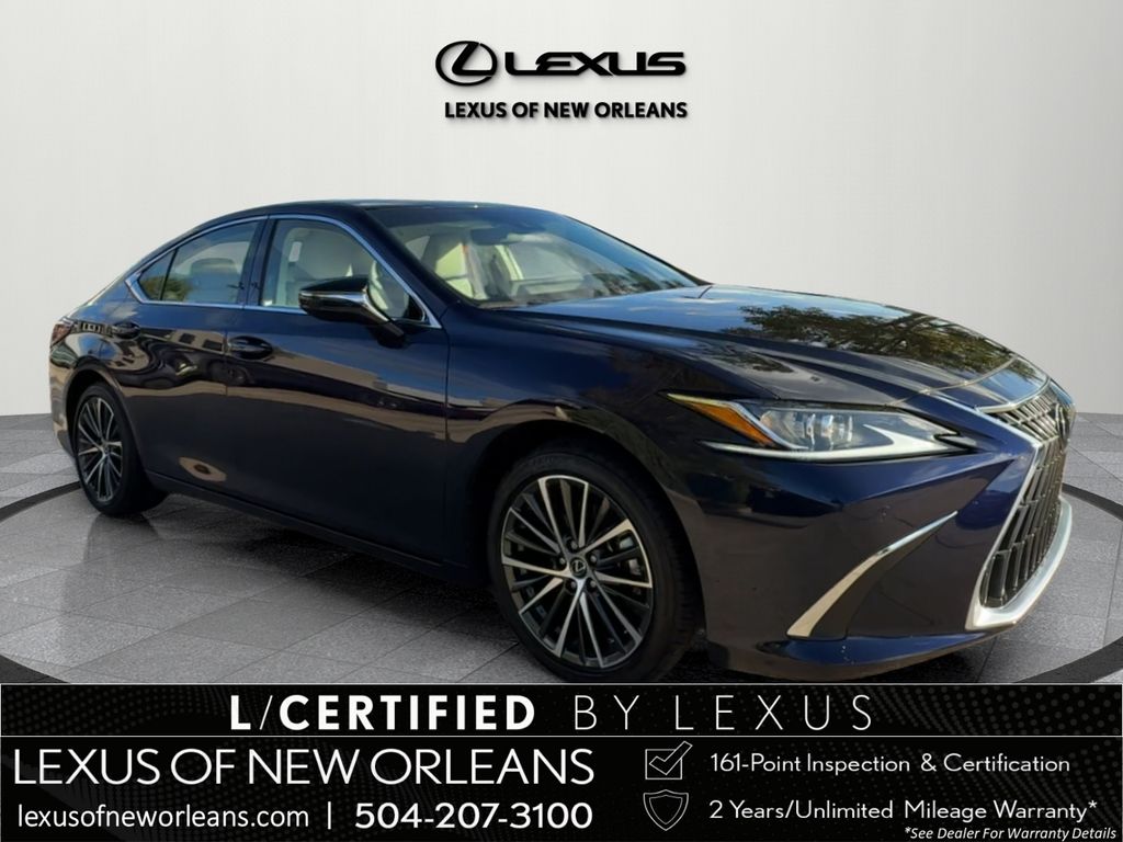 2025 Lexus ES 350's photo