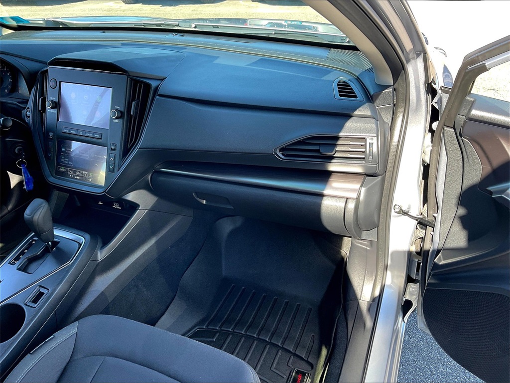 2024 Subaru Impreza Base photo 12