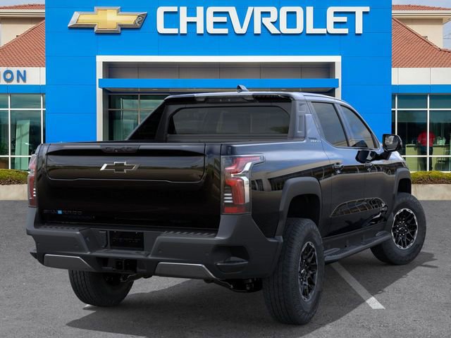 2026 Chevrolet Silverado photo 4