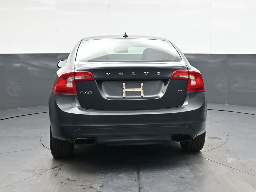 2014 Volvo S60 T5 photo 4