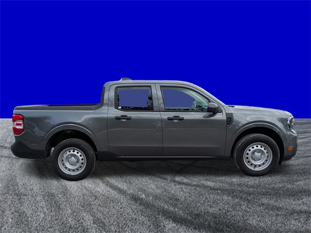 2025 Ford Maverick XL photo 3