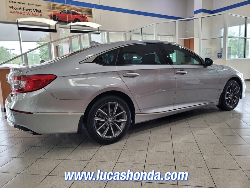 2022 Honda Accord EX-L photo 4