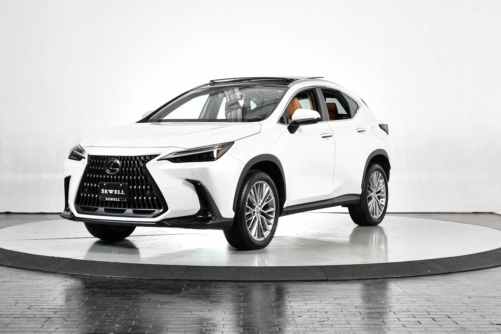 2023 Lexus NX Hybrid