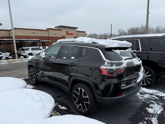 2020 Jeep Compass Limited photo 3
