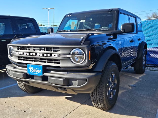 2025 Ford Bronco Big Bend photo 2