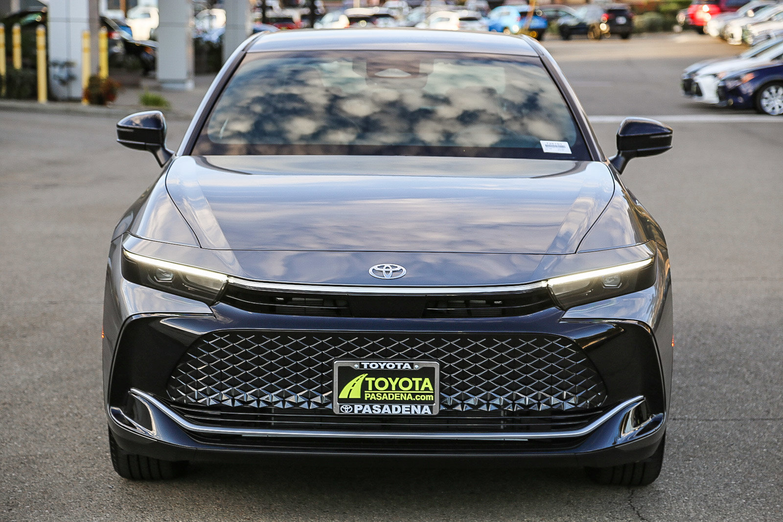 2026 Toyota Crown XLE photo 2