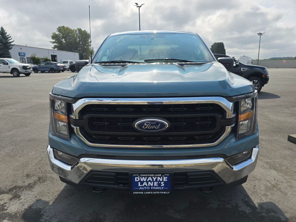 2023 Ford F-150 XLT photo 2