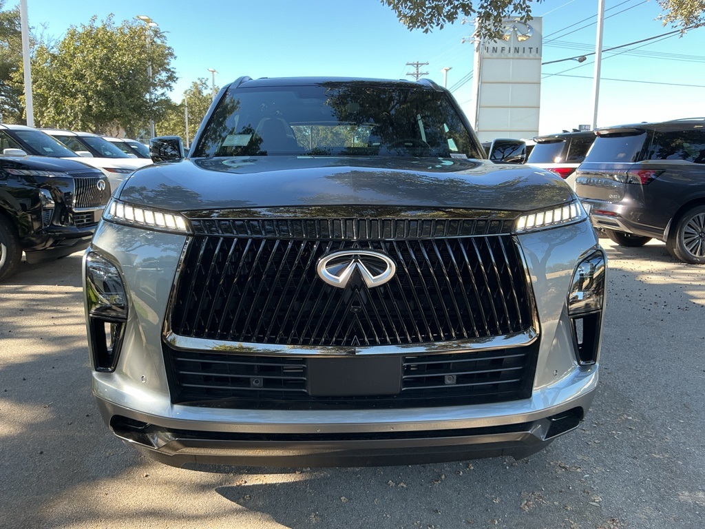 2026 Infiniti QX80 photo 2