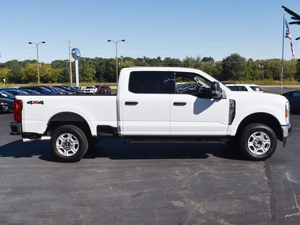 2026 Ford F-250 XLT photo 11