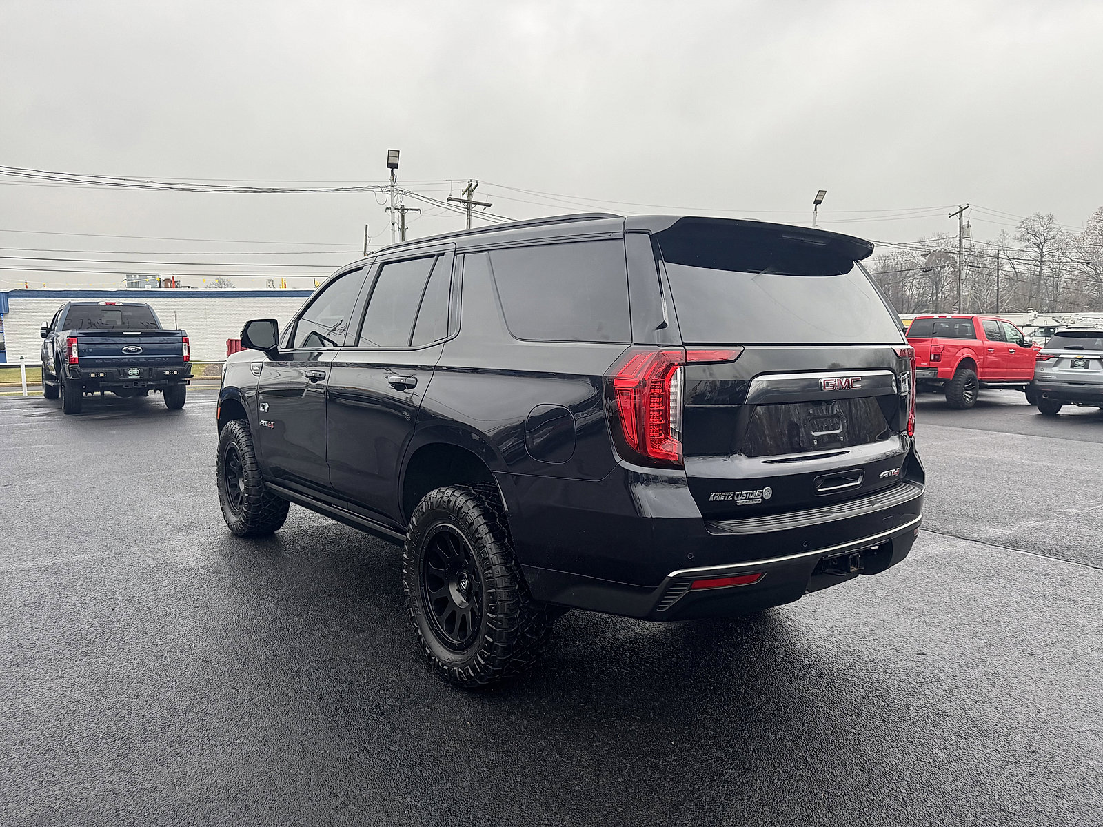 2023 Gmc Yukon AT4 photo 4