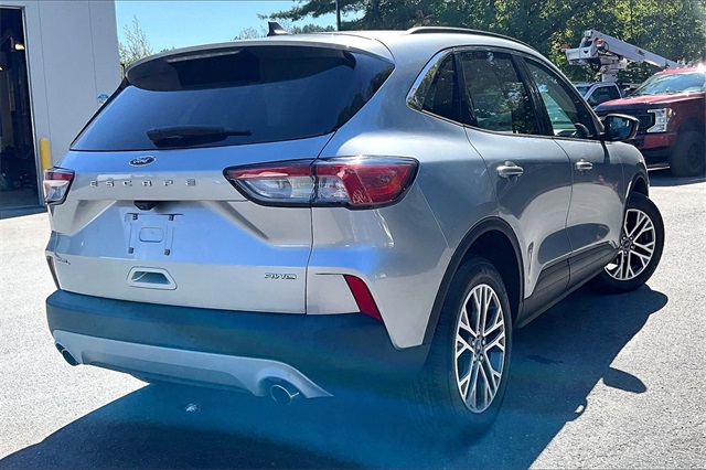 2022 Ford Escape SEL photo 4
