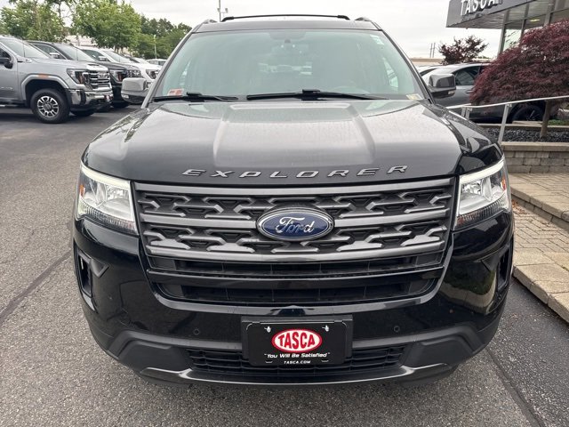 Used 2018 Ford Explorer XLT with VIN 1FM5K8D85JGB61947 for sale in Woonsocket, RI