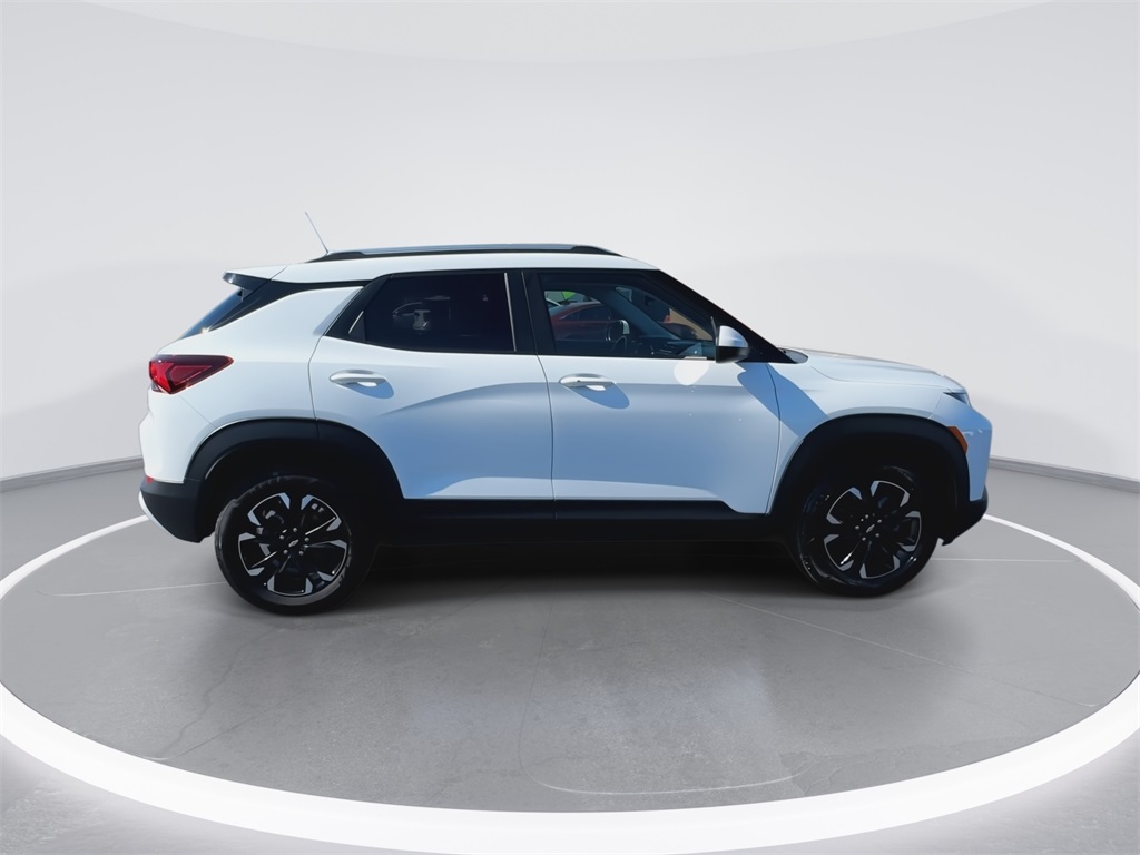 2022 Chevrolet Trailblazer LT photo 8