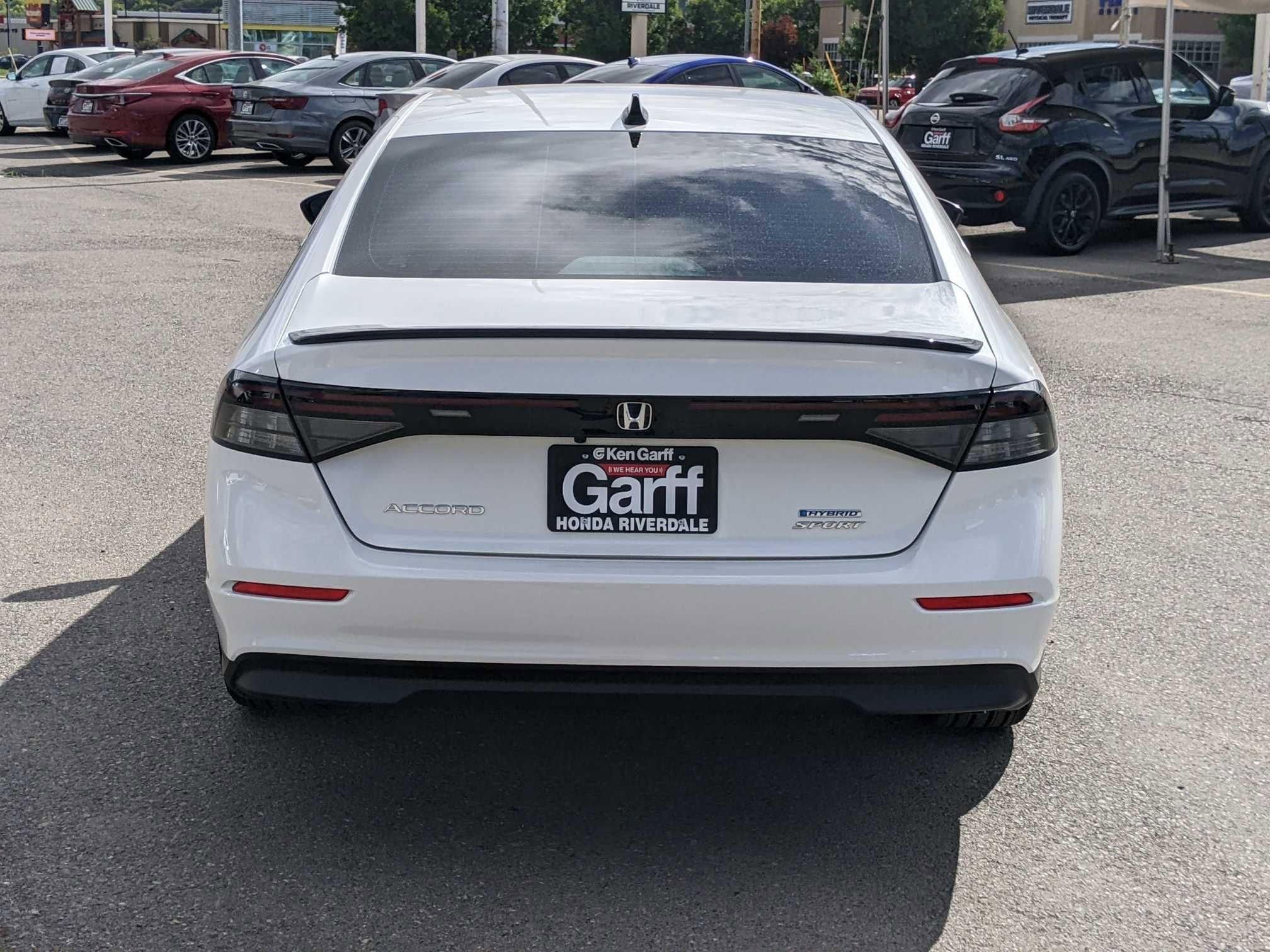 2023 Honda Accord Hybrid Sport photo 4
