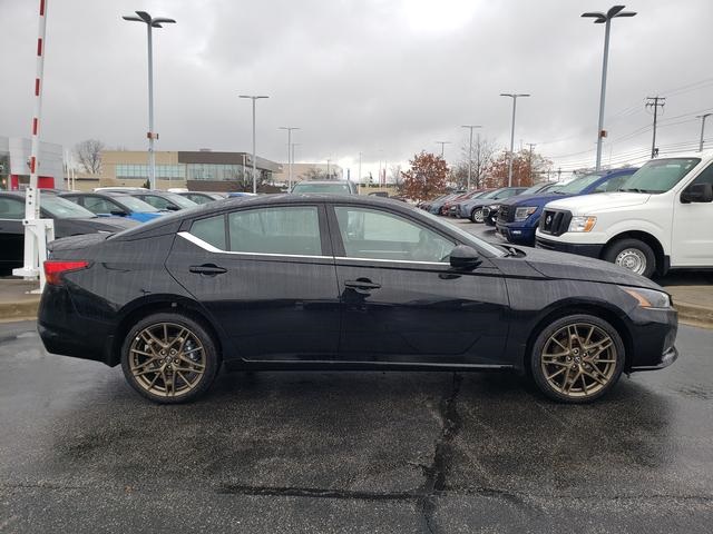 2025 Nissan Altima SR photo 6