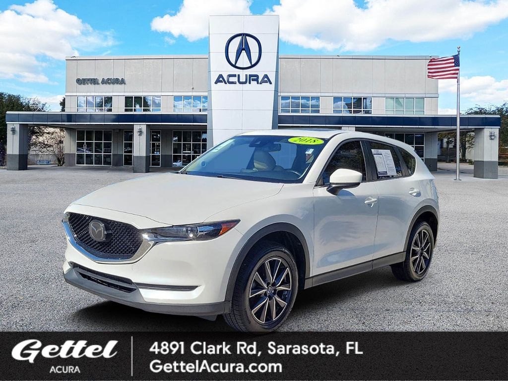 2018 Mazda CX-5 Touring's photo