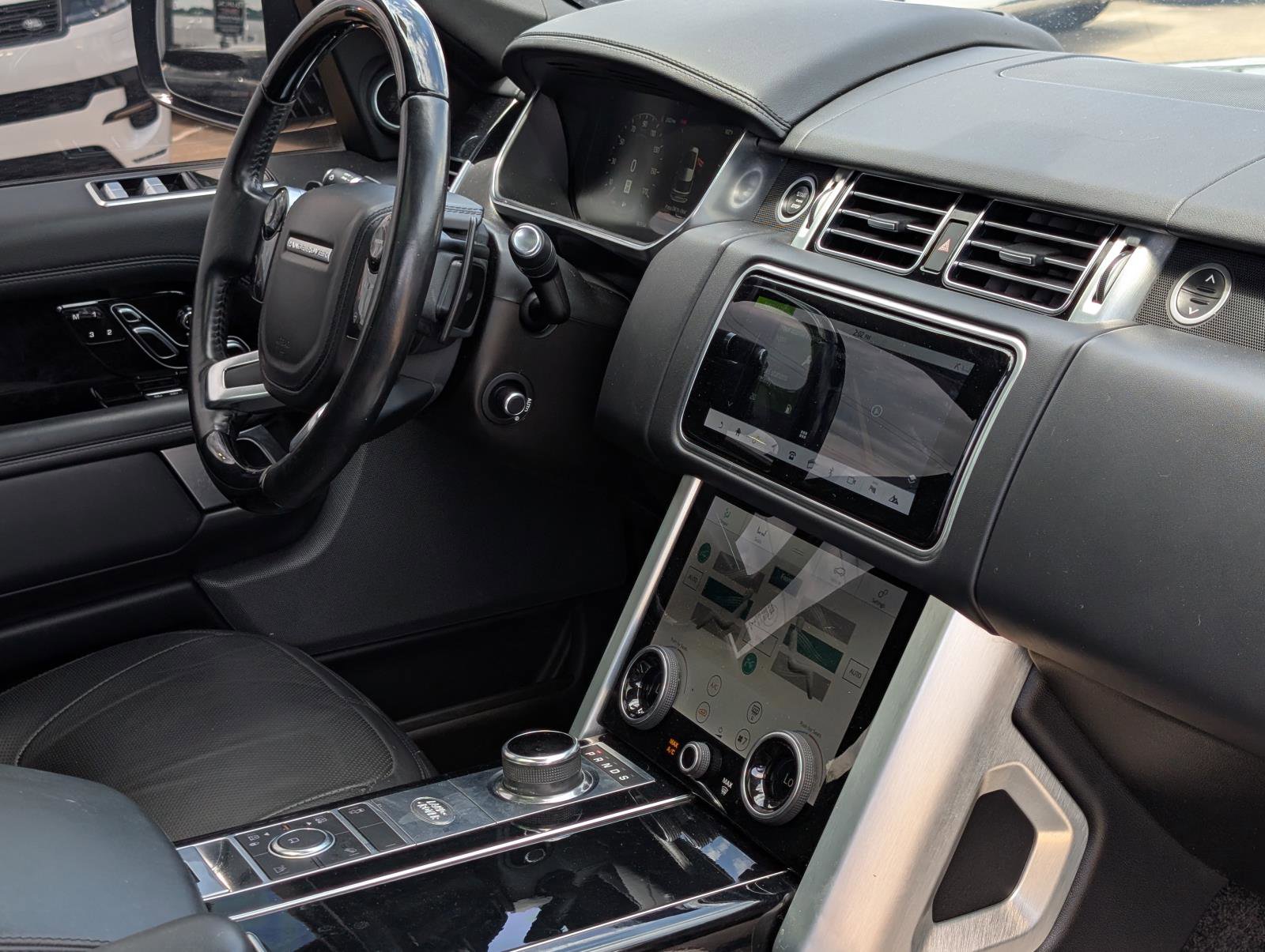 2021 Land Rover Range Rover P525 HSE HSE Westminster Edition photo 35