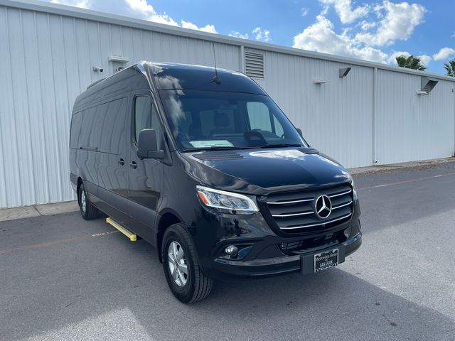 2025 Mercedes-Benz Sprinter Passenger Van Base's photo